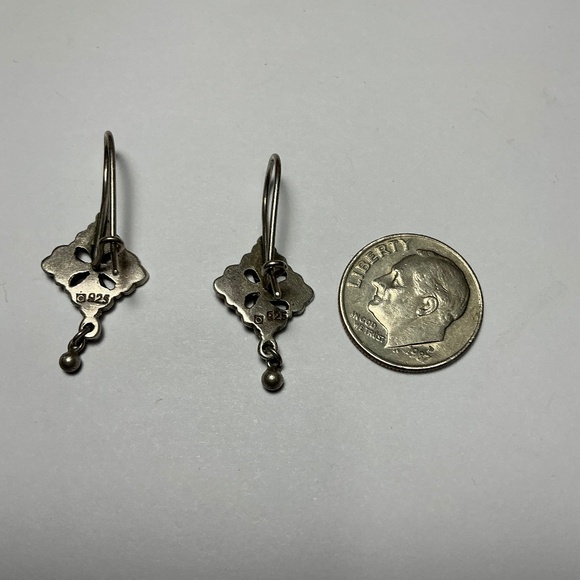 Sterling Silver Diamond Shaped Dangle Earrings. 1.25 inches long - Picture 4 of 4